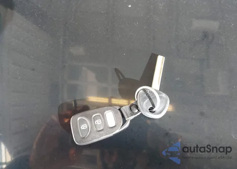 2013 Hyundai Elantra Gt z USA, uszkodzony, nr VIN KMHD35LE1DU022516